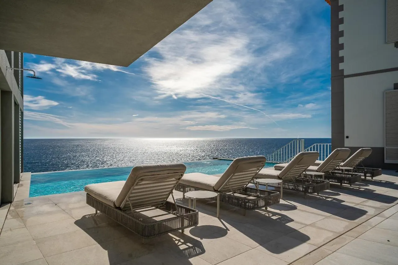 Barreirinha Suite Top Floor By Hr Madeira Funchal  0*, Funchal (Madeira)