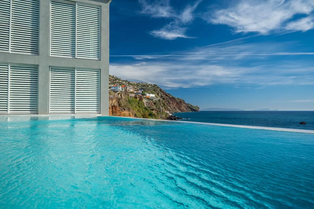 Barreirinha Suite Top Floor By Hr Madeira Funchal  Portugal