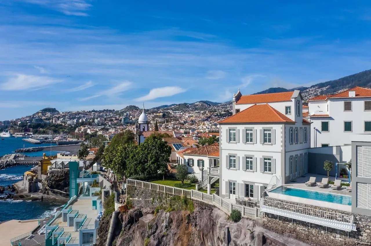 Barreirinha Suite Top Floor By Hr Madeira Funchal  Funchal (Madeira)